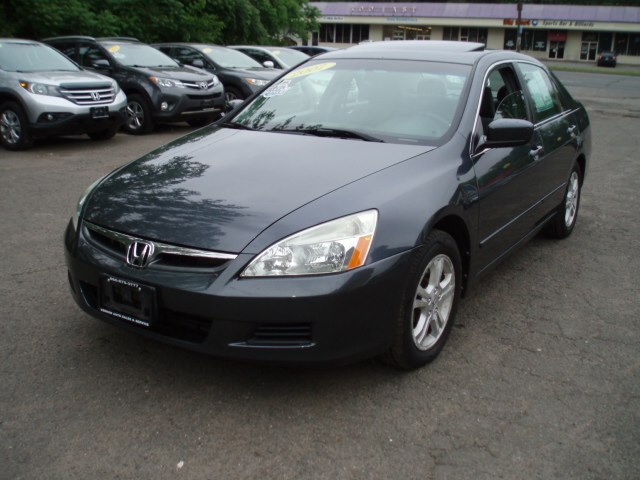2007 Honda Accord Sdn 4dr I4 AT EX PZEV, available for sale in Manchester, Connecticut | Vernon Auto Sale & Service. Manchester, Connecticut