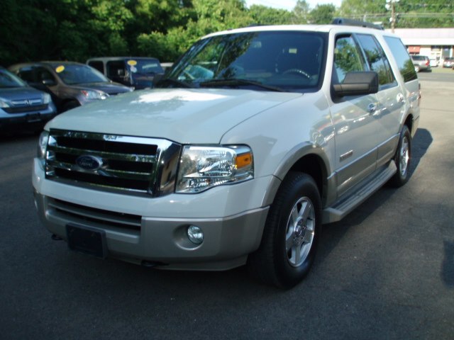 2008 Ford Expedition 4WD 4dr Eddie Bauer, available for sale in Manchester, Connecticut | Vernon Auto Sale & Service. Manchester, Connecticut
