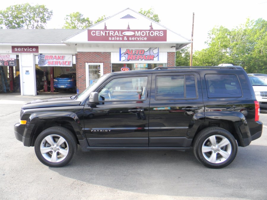 2014 Jeep Patriot 4WD 4dr Latitude, available for sale in Southborough, Massachusetts | M&M Vehicles Inc dba Central Motors. Southborough, Massachusetts
