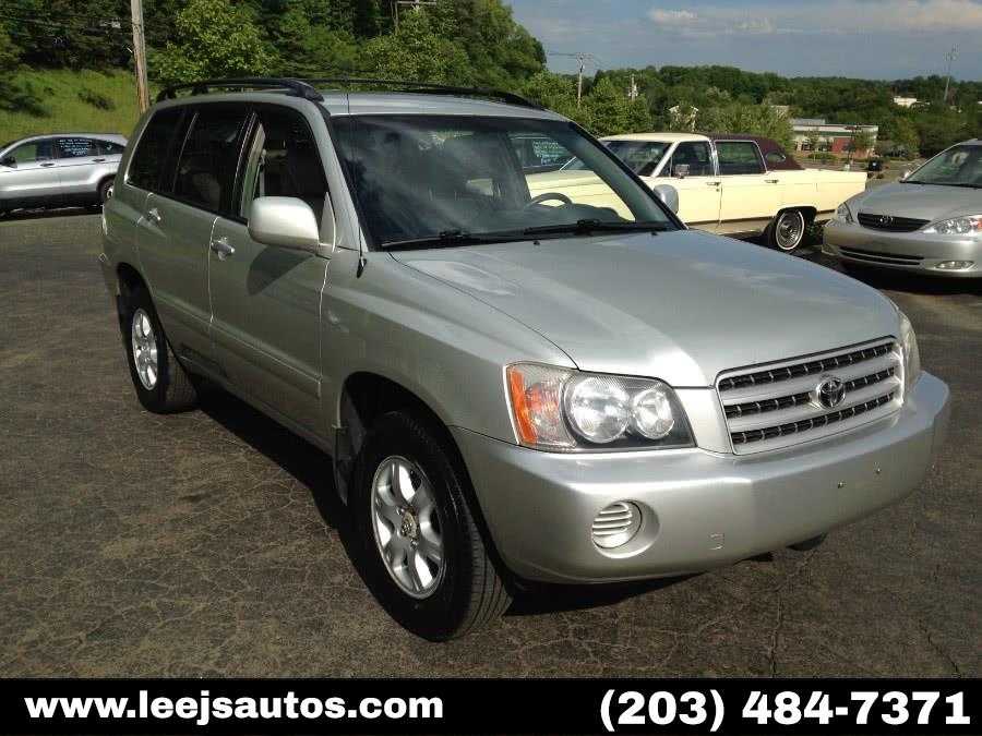 2003 Toyota Highlander 4dr V6 4WD (Natl), available for sale in North Branford, Connecticut | LeeJ's Auto Sales & Service. North Branford, Connecticut