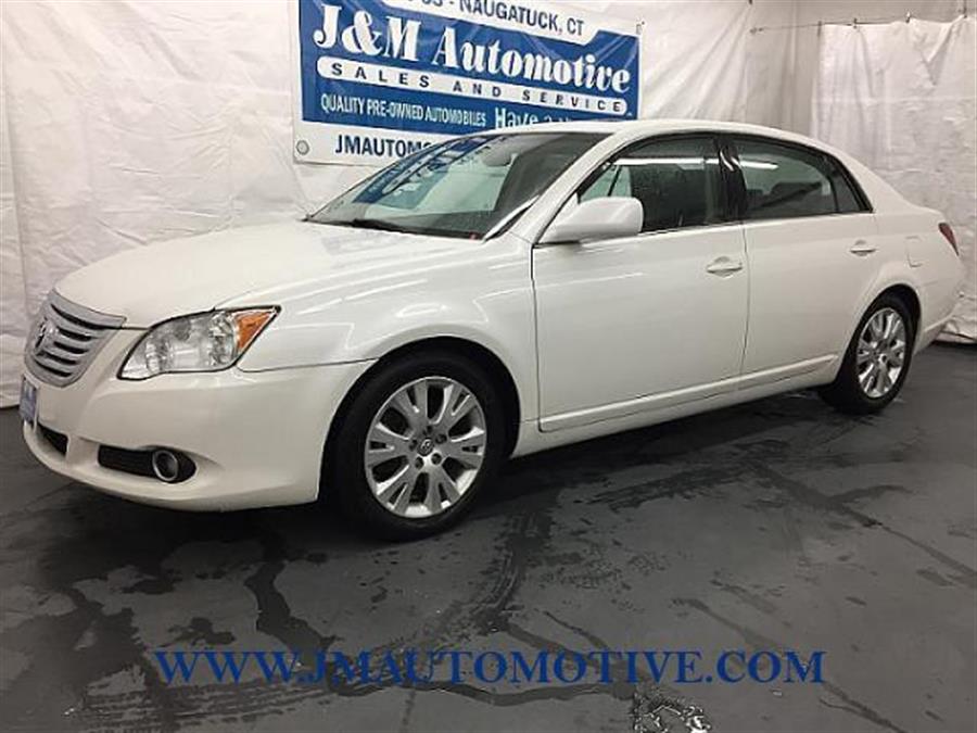 2010 Toyota Avalon 4dr Sdn XLS, available for sale in Naugatuck, Connecticut | J&M Automotive Sls&Svc LLC. Naugatuck, Connecticut