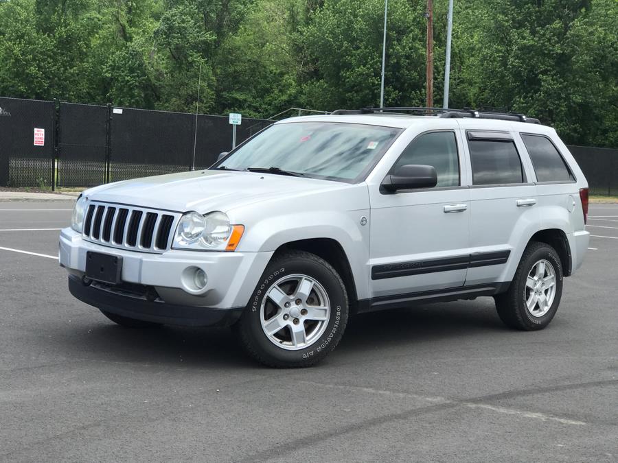 2006 Jeep Grand Cherokee 4dr Laredo 4WD, available for sale in Waterbury, Connecticut | Platinum Auto Care. Waterbury, Connecticut