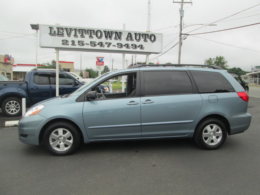 2009 Toyota Sienna 5dr 7-Pass Van LE FWD, available for sale in Levittown, Pennsylvania | Levittown Auto. Levittown, Pennsylvania