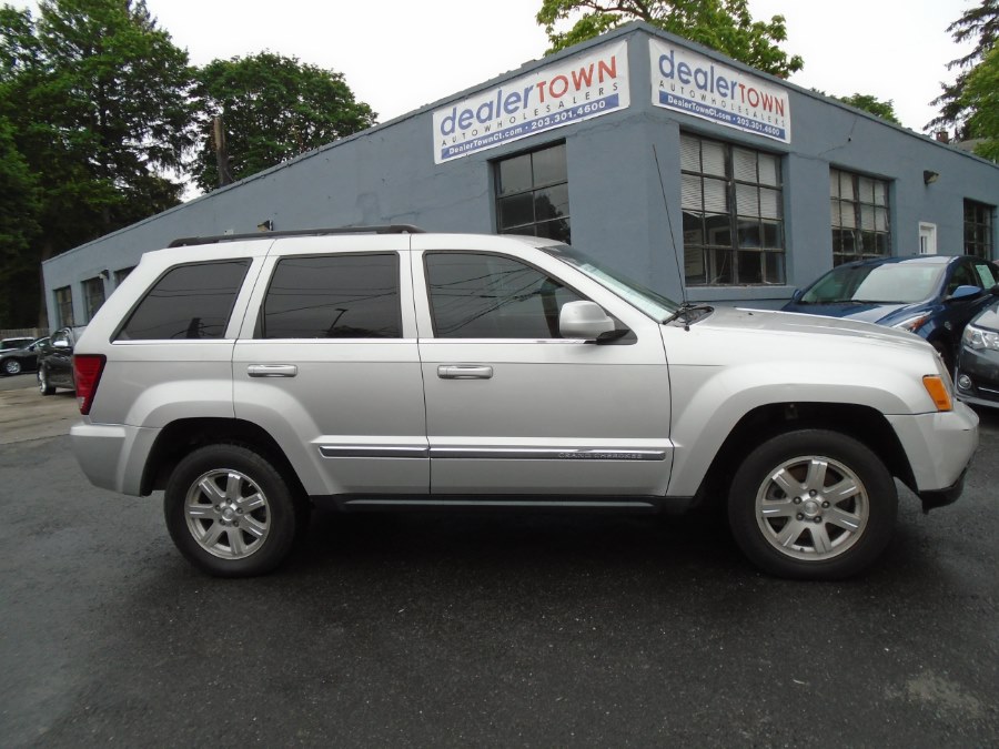 2008 Jeep Grand Cherokee 4WD 4dr Limited, available for sale in Milford, Connecticut | Dealertown Auto Wholesalers. Milford, Connecticut