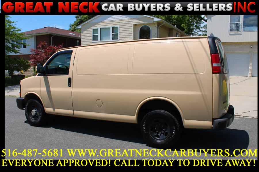 2007 Chevrolet Express Cargo Van RWD 2500 135", available for sale in Great Neck, New York | Great Neck Car Buyers & Sellers. Great Neck, New York