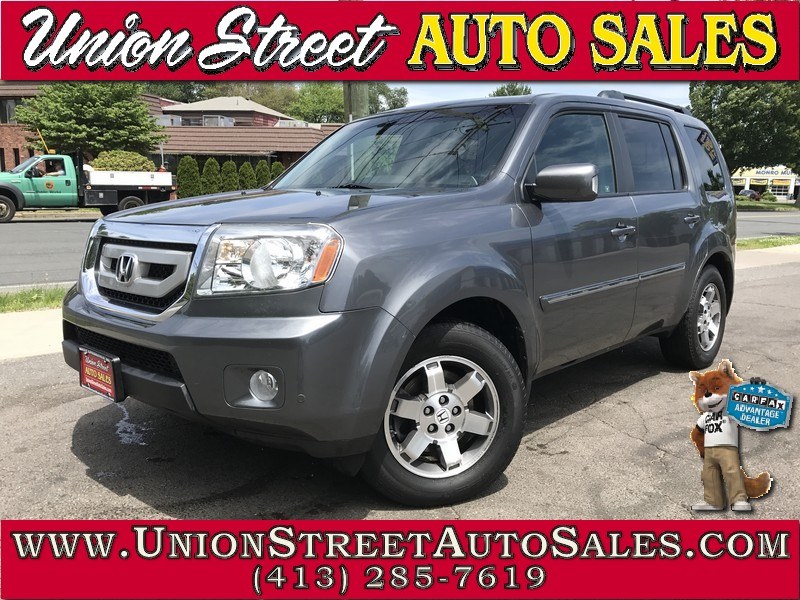 2010 Honda Pilot 4WD 4dr Touring w/Navi, available for sale in West Springfield, Massachusetts | Union Street Auto Sales. West Springfield, Massachusetts