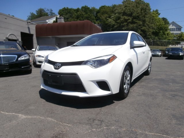 2014 Toyota Corolla 4dr Sdn CVT LE (Natl), available for sale in Waterbury, Connecticut | Jim Juliani Motors. Waterbury, Connecticut