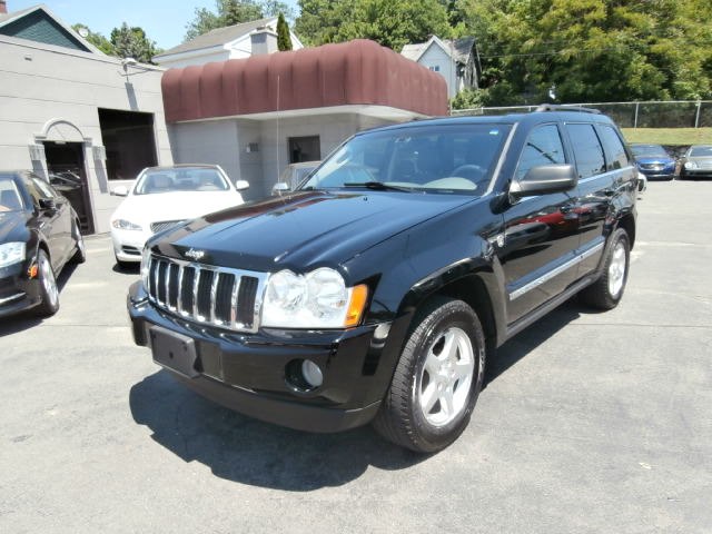 2006 Jeep Grand Cherokee 4dr Limited 4WD, available for sale in Waterbury, Connecticut | Jim Juliani Motors. Waterbury, Connecticut