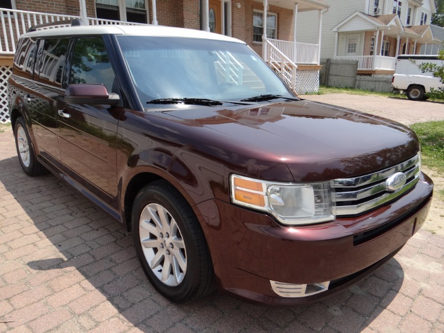 2009 Ford Flex 4dr SEL FWD, available for sale in West Babylon, New York | SGM Auto Sales. West Babylon, New York