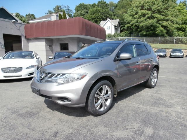 2011 Nissan Murano AWD 4dr LE, available for sale in Waterbury, Connecticut | Jim Juliani Motors. Waterbury, Connecticut