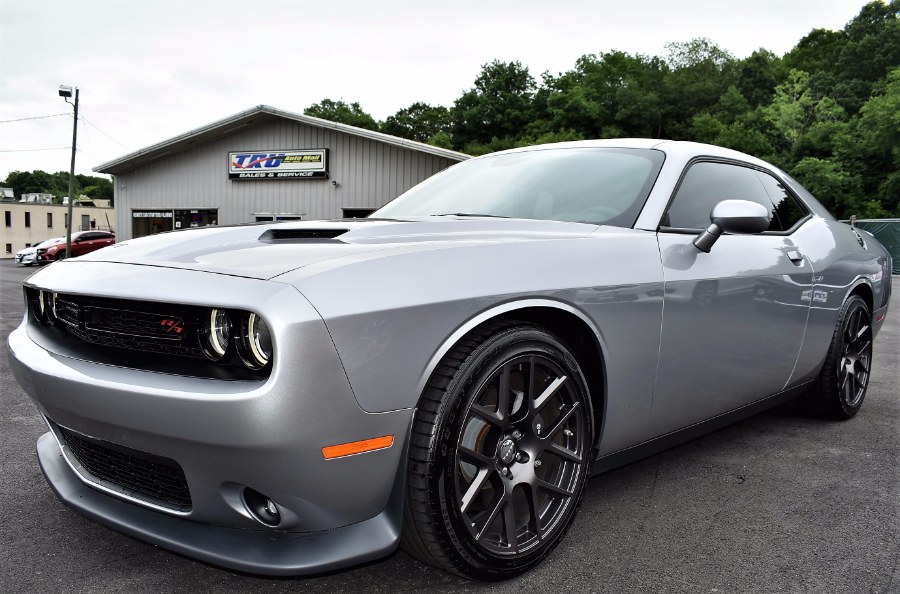 2016 Dodge Challenger 2dr Cpe R/T Scat Pack, available for sale in Berlin, Connecticut | Tru Auto Mall. Berlin, Connecticut