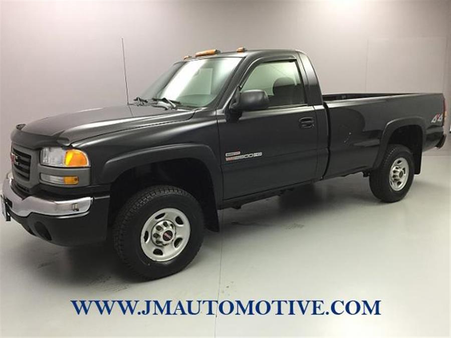 2005 GMC Sierra 2500hd Reg Cab 133 WB 4WD Work Truck, available for sale in Naugatuck, Connecticut | J&M Automotive Sls&Svc LLC. Naugatuck, Connecticut
