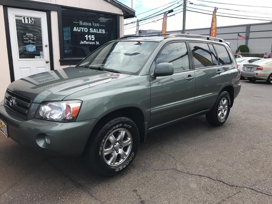 2007 Toyota Highlander 4WD 4dr V6 sport, available for sale in Stamford, Connecticut | Harbor View Auto Sales LLC. Stamford, Connecticut