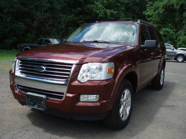 2010 Ford Explorer 4WD 4dr XLT, available for sale in Manchester, Connecticut | Vernon Auto Sale & Service. Manchester, Connecticut