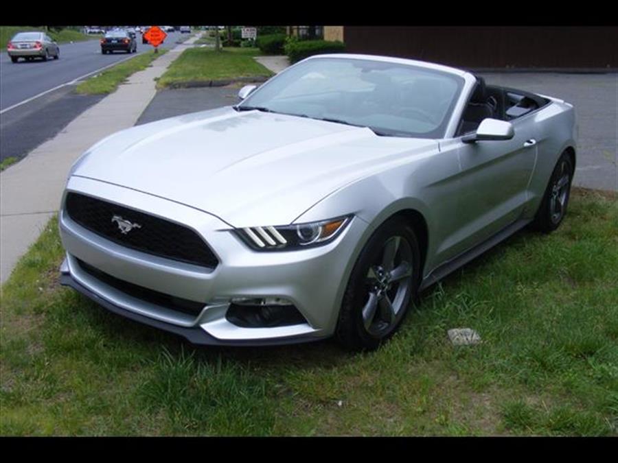 2016 Ford Mustang V6, available for sale in Canton, Connecticut | Canton Auto Exchange. Canton, Connecticut