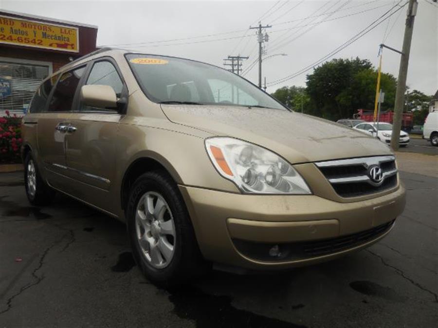 2007 Hyundai Entourage Limited, available for sale in New Haven, Connecticut | Boulevard Motors LLC. New Haven, Connecticut