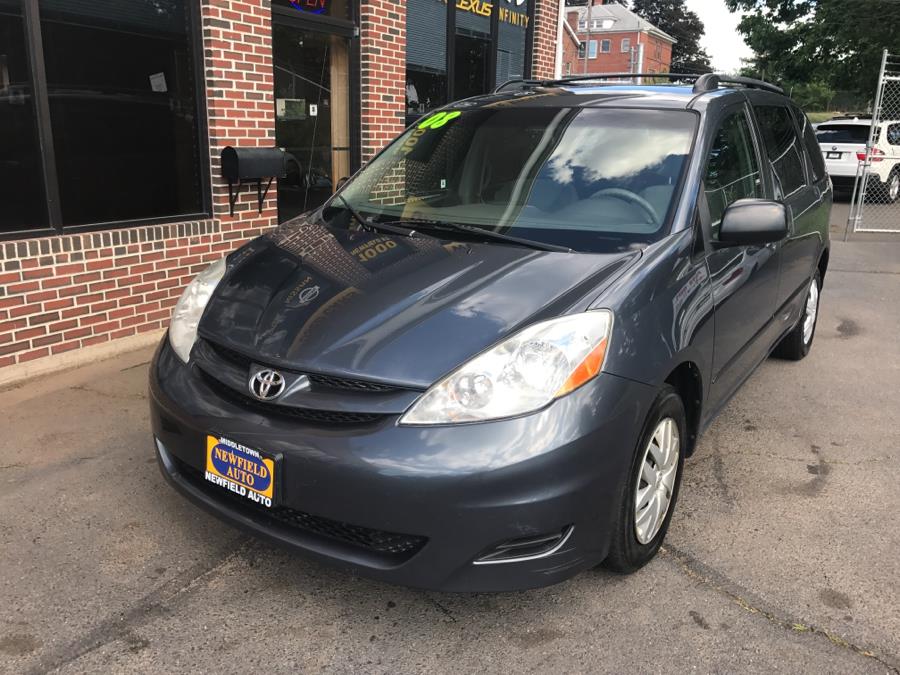 2008 Toyota Sienna 5dr 7-Pass Van LE FWD (Natl), available for sale in Middletown, Connecticut | Newfield Auto Sales. Middletown, Connecticut