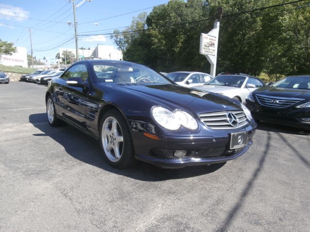 2003 Mercedes-Benz SL-Class 2dr Roadster 5.0Lsport, available for sale in Waterbury, Connecticut | Jim Juliani Motors. Waterbury, Connecticut