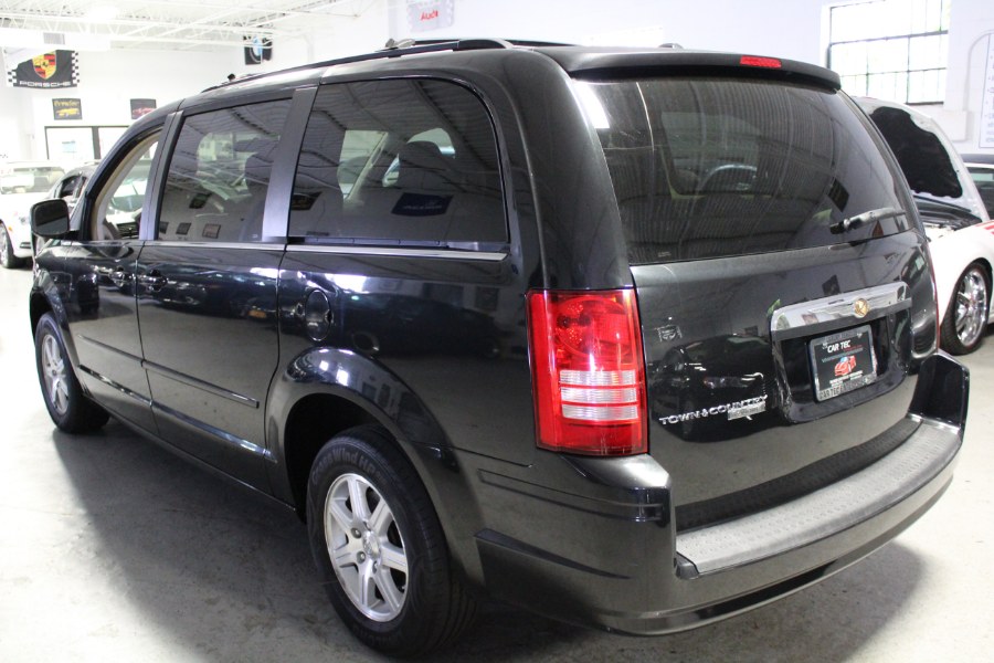 2008 Chrysler Town & Country 4dr Wgn Touring, available for sale in Deer Park, New York | Car Tec Enterprise Leasing & Sales LLC. Deer Park, New York 2008 Chrysler Town & Country 4dr Wgn Touring, available for sale in Deer Park, New York | Car Tec Enterprise Leasing & Sales LLC. Deer Park, New York