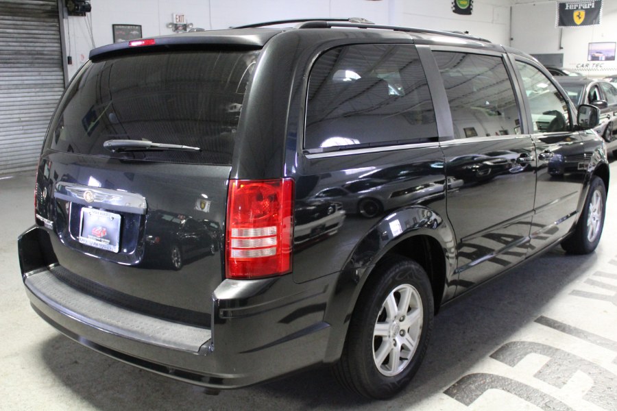 2008 Chrysler Town & Country 4dr Wgn Touring, available for sale in Deer Park, New York | Car Tec Enterprise Leasing & Sales LLC. Deer Park, New York 2008 Chrysler Town & Country 4dr Wgn Touring, available for sale in Deer Park, New York | Car Tec Enterprise Leasing & Sales LLC. Deer Park, New York