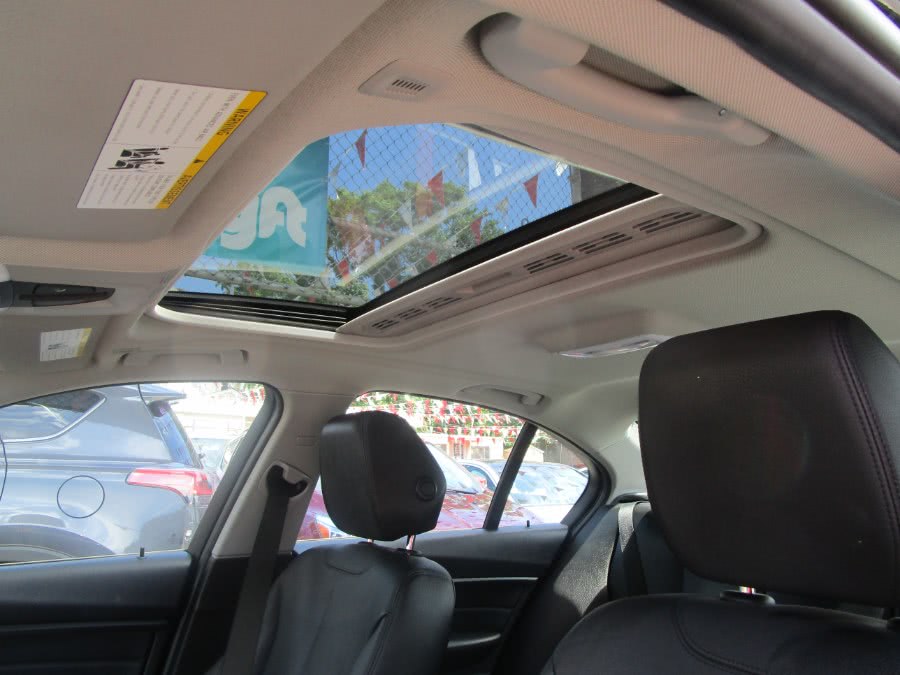 Used BMW 3 Series 4dr Sdn 328i xDrive AWD SULEV 2014 | Hillside Auto Mall Inc.. Jamaica, New York Used BMW 3 Series 4dr Sdn 328i xDrive AWD SULEV 2014 | Hillside Auto Mall Inc.. Jamaica, New York