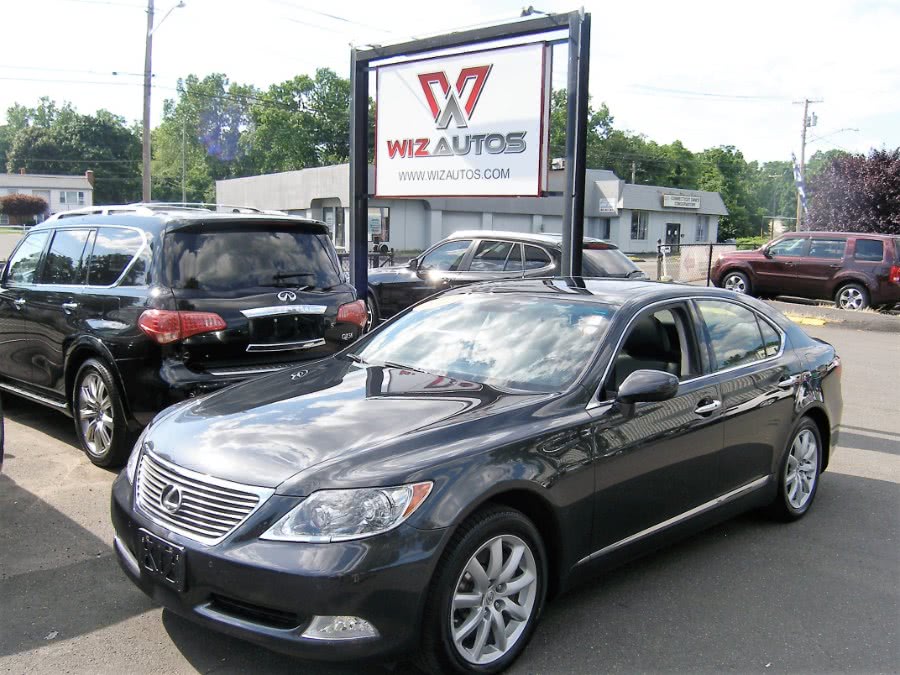 2009 Lexus LS 460 4dr Sdn AWD, available for sale in Stratford, Connecticut | Wiz Leasing Inc. Stratford, Connecticut