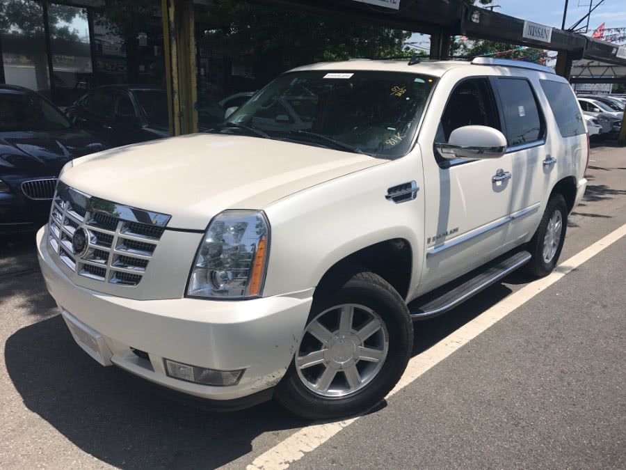 2007 Cadillac Escalade AWD 4dr, available for sale in Rosedale, New York | Sunrise Auto Sales. Rosedale, New York