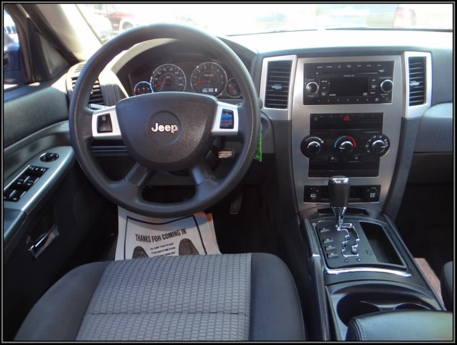 2009 Jeep Grand Cherokee 4WD 4dr Laredo, available for sale in Huntington Station, New York | My Auto Inc.. Huntington Station, New York 2009 Jeep Grand Cherokee 4WD 4dr Laredo, available for sale in Huntington Station, New York | My Auto Inc.. Huntington Station, New York