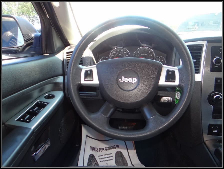 2009 Jeep Grand Cherokee 4WD 4dr Laredo, available for sale in Huntington Station, New York | My Auto Inc.. Huntington Station, New York 2009 Jeep Grand Cherokee 4WD 4dr Laredo, available for sale in Huntington Station, New York | My Auto Inc.. Huntington Station, New York
