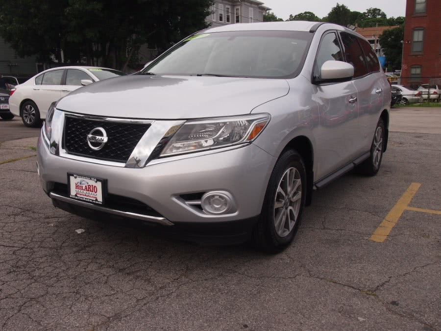 2013 Nissan Pathfinder 4WD 4dr S, available for sale in Worcester, Massachusetts | Hilario's Auto Sales Inc.. Worcester, Massachusetts