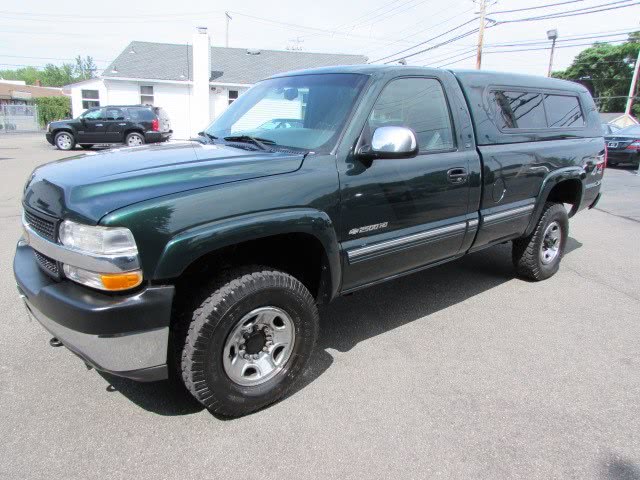 2001 Chevrolet Silverado 2500HD Reg Cab 133" WB 4WD LS, available for sale in Milford, Connecticut | Chip's Auto Sales Inc. Milford, Connecticut
