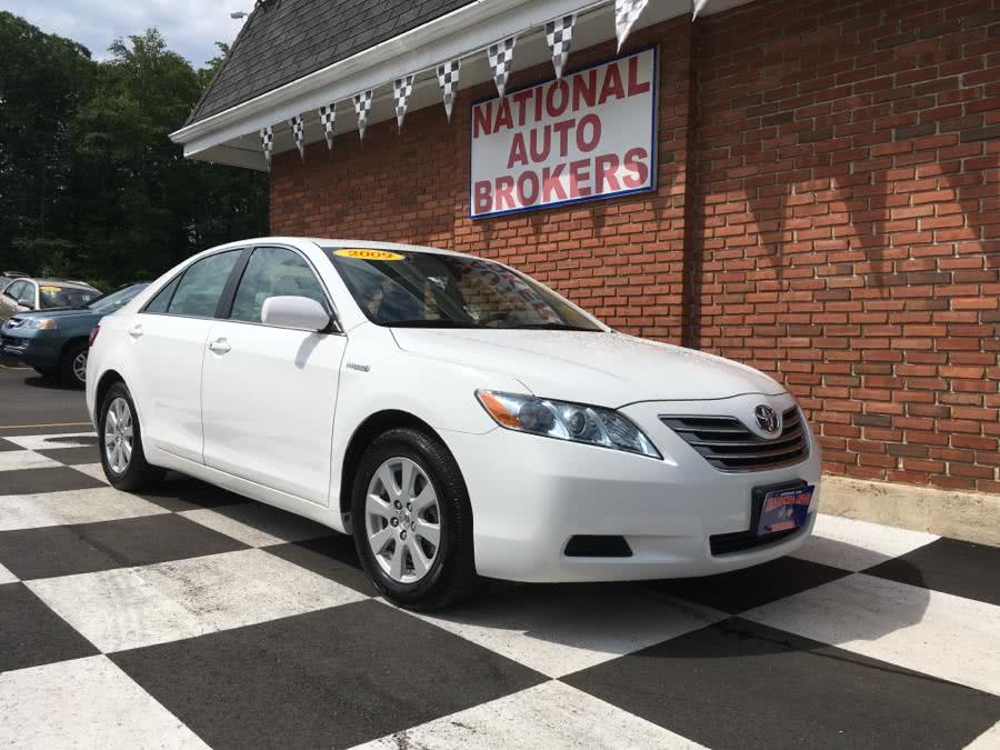 2009 Toyota Camry Hybrid 4dr SEDAN, available for sale in Waterbury, Connecticut | National Auto Brokers, Inc.. Waterbury, Connecticut