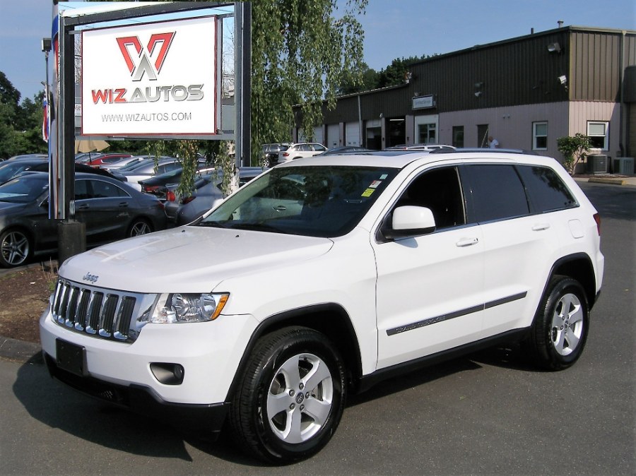 2013 Jeep Grand Cherokee 4WD 4dr Laredo, available for sale in Stratford, Connecticut | Wiz Leasing Inc. Stratford, Connecticut