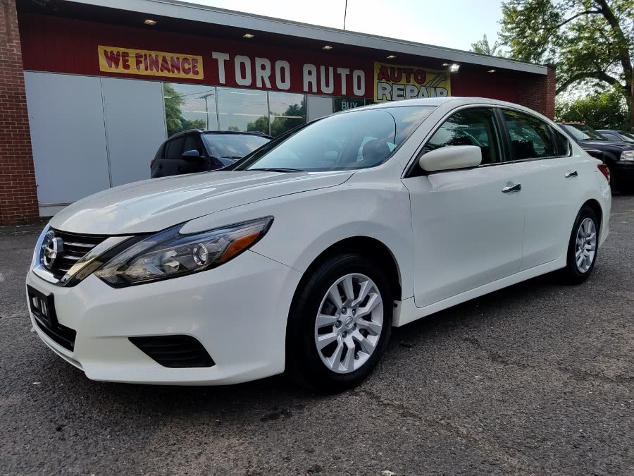 2016 Nissan Altima S, available for sale in East Windsor, Connecticut | Toro Auto. East Windsor, Connecticut