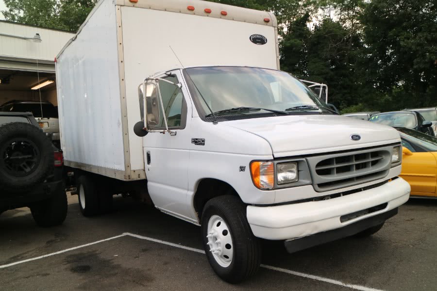2001 Ford Econoline Commercial Cutaway E-450 Super Duty 176" WB DRW, available for sale in Huntington Station, New York | M & A Motors. Huntington Station, New York