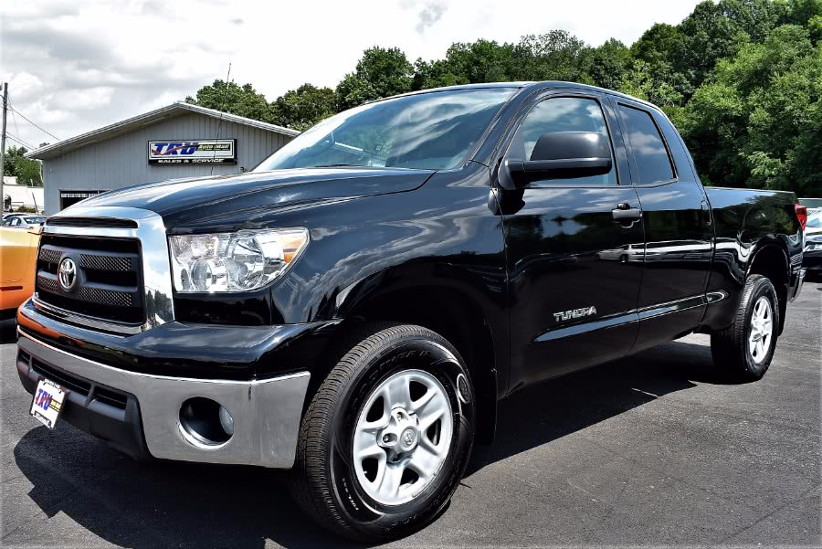 2013 Toyota Tundra 4WD Truck Double Cab 4.6L V8 6-Spd AT (Natl), available for sale in Berlin, Connecticut | Tru Auto Mall. Berlin, Connecticut