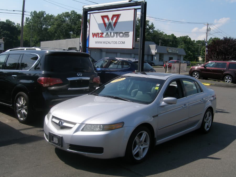 2004 Acura TL 4dr Sdn 3.2L Auto w/Navigation, available for sale in Stratford, Connecticut | Wiz Leasing Inc. Stratford, Connecticut