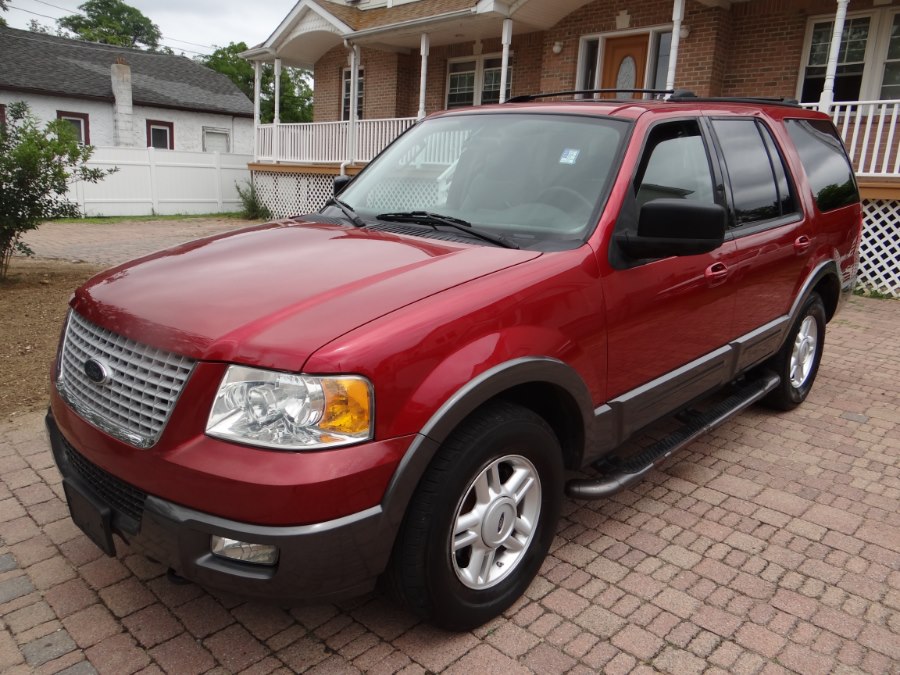 2004 Ford Expedition 5.4L XLT Sport 4WD, available for sale in West Babylon, New York | SGM Auto Sales. West Babylon, New York