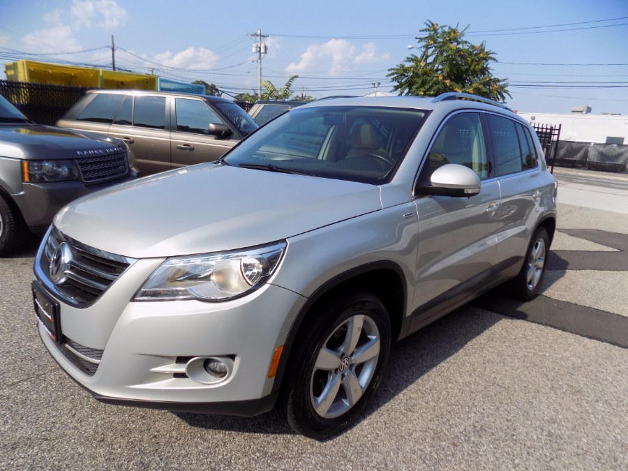 2010 Volkswagen Tiguan AWD 4dr Wolfsburg, available for sale in Massapequa, New York | South Shore Auto Brokers & Sales. Massapequa, New York