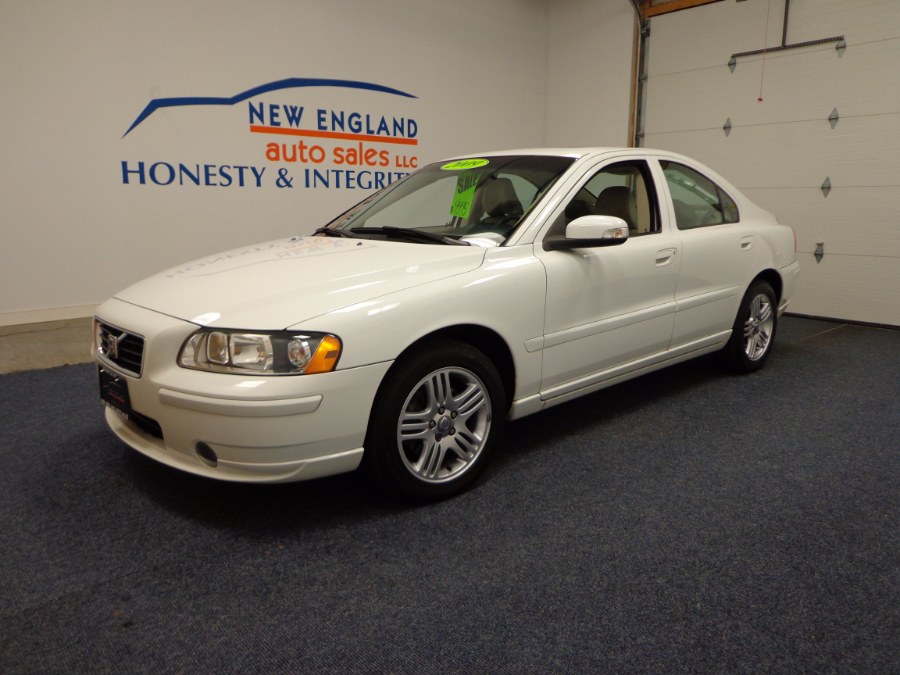2009 Volvo S60 4dr Sdn 2.5T FWD w/Sunroof, available for sale in Plainville, Connecticut | New England Auto Sales LLC. Plainville, Connecticut