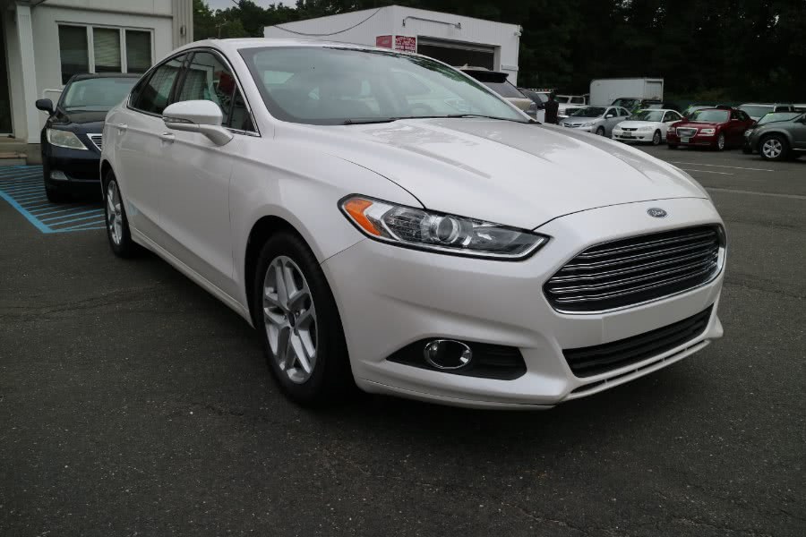 2015 Ford Fusion 4dr Sdn SE FWD, available for sale in Huntington Station, New York | M & A Motors. Huntington Station, New York