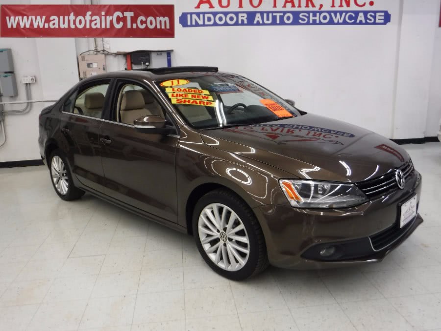 2011 Volkswagen Jetta Sedan 4dr Auto SEL w/Sunroof PZEV, available for sale in West Haven, Connecticut | Auto Fair Inc.. West Haven, Connecticut