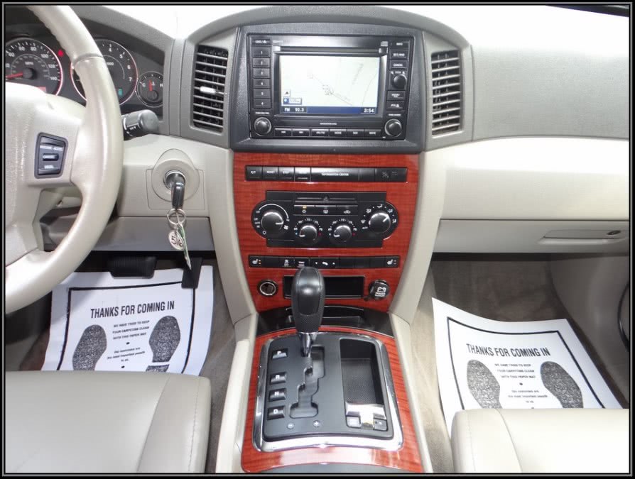 2005 Jeep Grand Cherokee 4dr Limited 4WD, available for sale in Huntington Station, New York | My Auto Inc.. Huntington Station, New York 2005 Jeep Grand Cherokee 4dr Limited 4WD, available for sale in Huntington Station, New York | My Auto Inc.. Huntington Station, New York