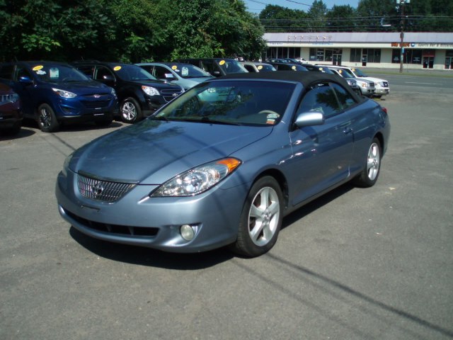 2006 Toyota Camry Solara 2dr Conv SLE V6 Auto, available for sale in Manchester, Connecticut | Vernon Auto Sale & Service. Manchester, Connecticut