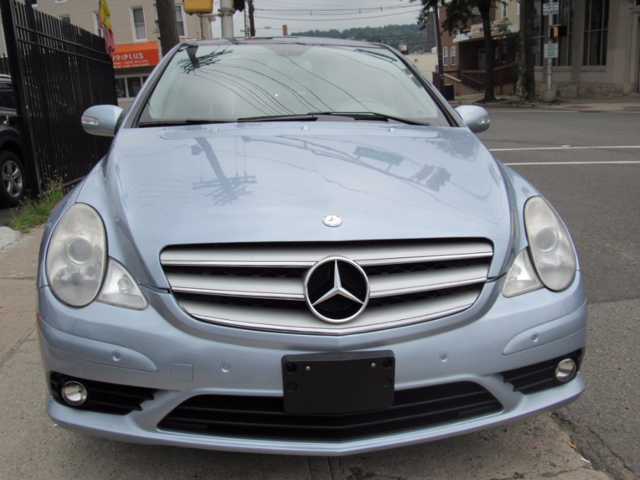 2008 Mercedes-Benz R-Class 4dr 3.5L 4MATIC, available for sale in Paterson, New Jersey | MFG Prestige Auto Group. Paterson, New Jersey 2008 Mercedes-Benz R-Class 4dr 3.5L 4MATIC, available for sale in Paterson, New Jersey | MFG Prestige Auto Group. Paterson, New Jersey