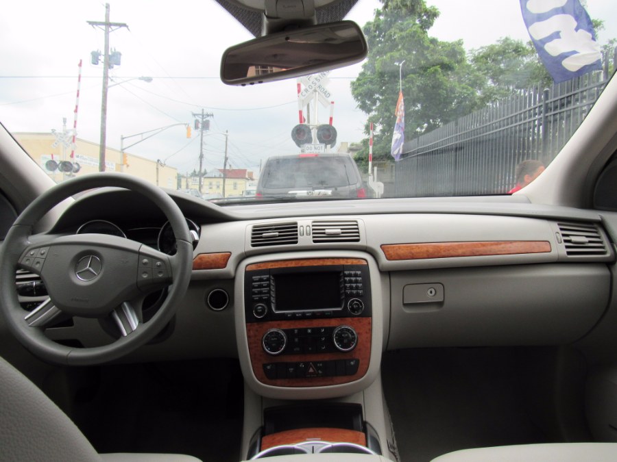 2008 Mercedes-Benz R-Class 4dr 3.5L 4MATIC, available for sale in Paterson, New Jersey | MFG Prestige Auto Group. Paterson, New Jersey 2008 Mercedes-Benz R-Class 4dr 3.5L 4MATIC, available for sale in Paterson, New Jersey | MFG Prestige Auto Group. Paterson, New Jersey