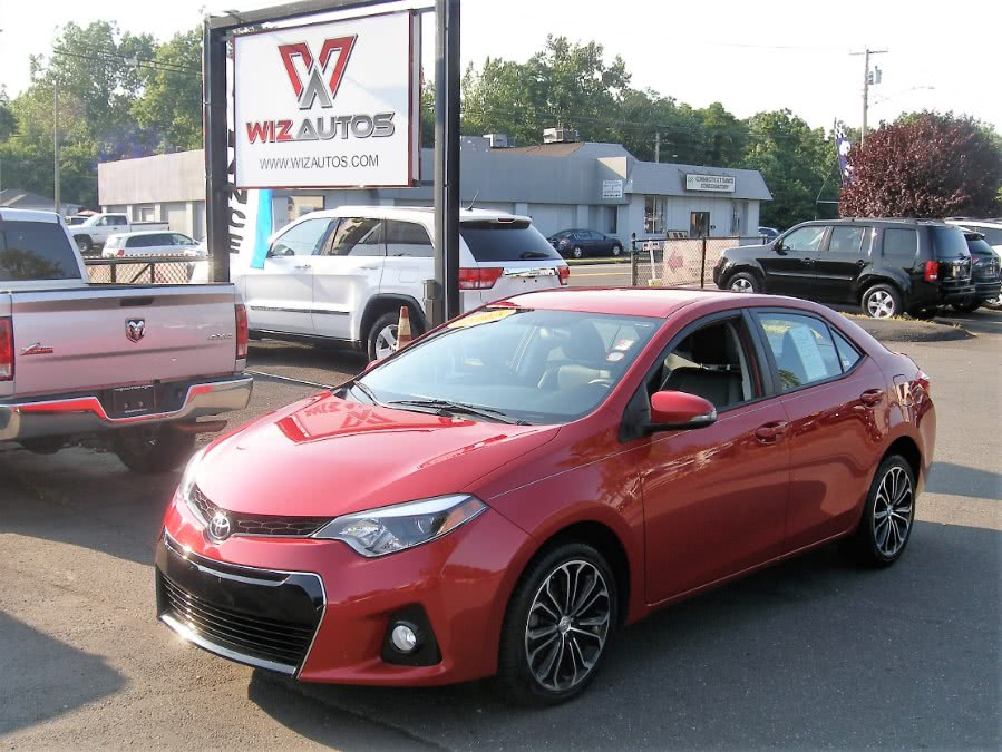2015 Toyota Corolla 4dr Sdn CVT S Plus (Natl), available for sale in Stratford, Connecticut | Wiz Leasing Inc. Stratford, Connecticut