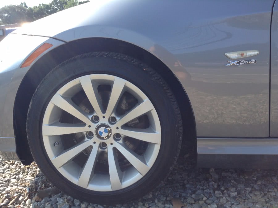 Used BMW 3 Series 4dr Sdn 328i xDrive AWD SULEV 2011 | M&M Motors International. Clinton, Connecticut Used BMW 3 Series 4dr Sdn 328i xDrive AWD SULEV 2011 | M&M Motors International. Clinton, Connecticut