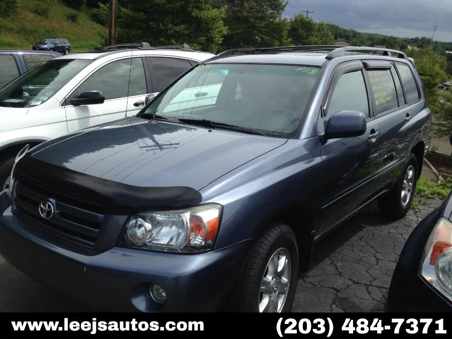 2007 Toyota Highlander 4WD 4dr V6 (Natl), available for sale in North Branford, Connecticut | LeeJ's Auto Sales & Service. North Branford, Connecticut
