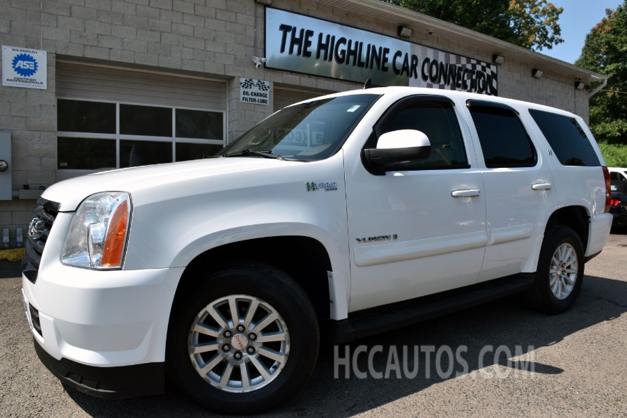 2009 GMC Yukon Hybrid 4WD 4dr, available for sale in Waterbury, Connecticut | Highline Car Connection. Waterbury, Connecticut